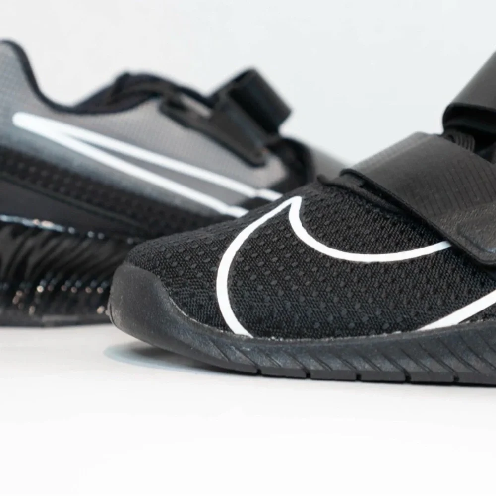 Nike Men’s Romaleos 4 Weightlifting Shoes Black and White size 8 *NEW* - Picture 3 of 6
